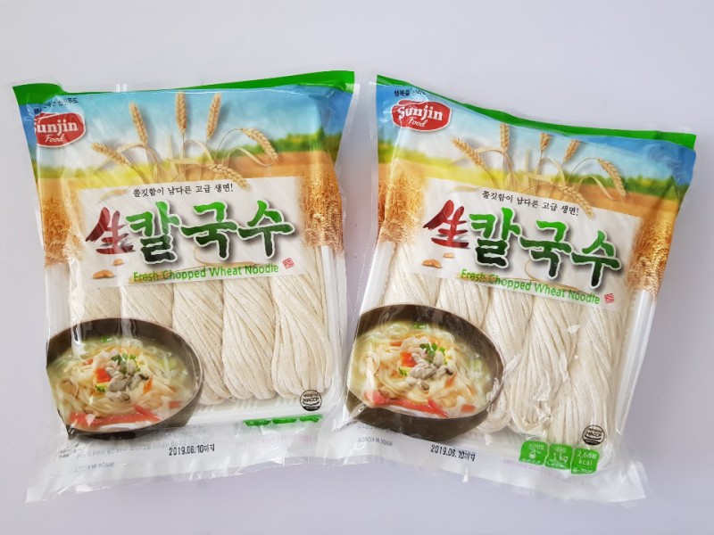 생칼국수.jpg